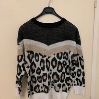 Pull motif leopard loose Taille M