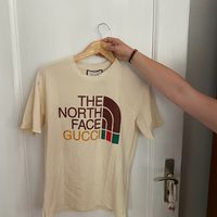 T-shirt The North Face Gucci