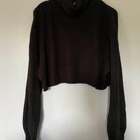 Pull court hiver 