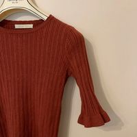 Pull maille fine rouille Taille S, manches bouffantes