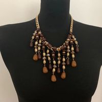 Collier style ethno