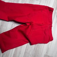 Pantalon rouge 