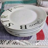 Lot de 7 assiettes plates 