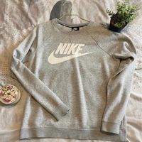 Pull nike femme ado taille xs 