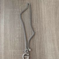 Collier Guess 