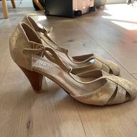 Sandales dorées T39