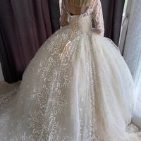 Robe blanche style princesse 