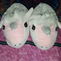 Chausson pantoufle licorne neuve Pointure 37