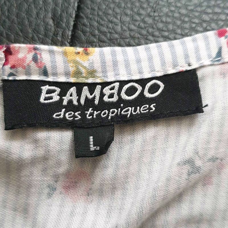 Petite photo dessous présentation