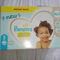 Couches Pampers premium protection T.5 neuf