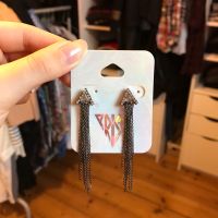 Boucles d’oreilles pendantes