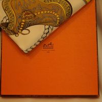 Foulard Hermès "Grand apparat"