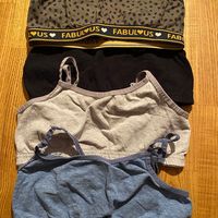 4 brassières fille 