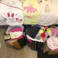 Lot vêtements bébé fille  1 mois a 6 moi