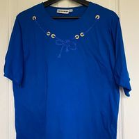 T shirt bleu pierre cardin 