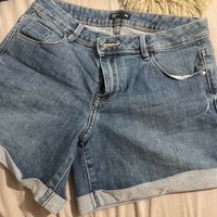 Short bleu 