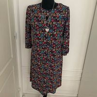 Robe multi-fleurie taille 44