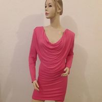 Robe neuve de taille S